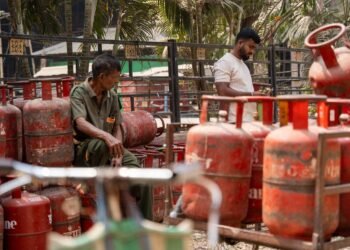 घरेलू रसोई गैस LPG सिलेंडर 29 रुपये महंगा